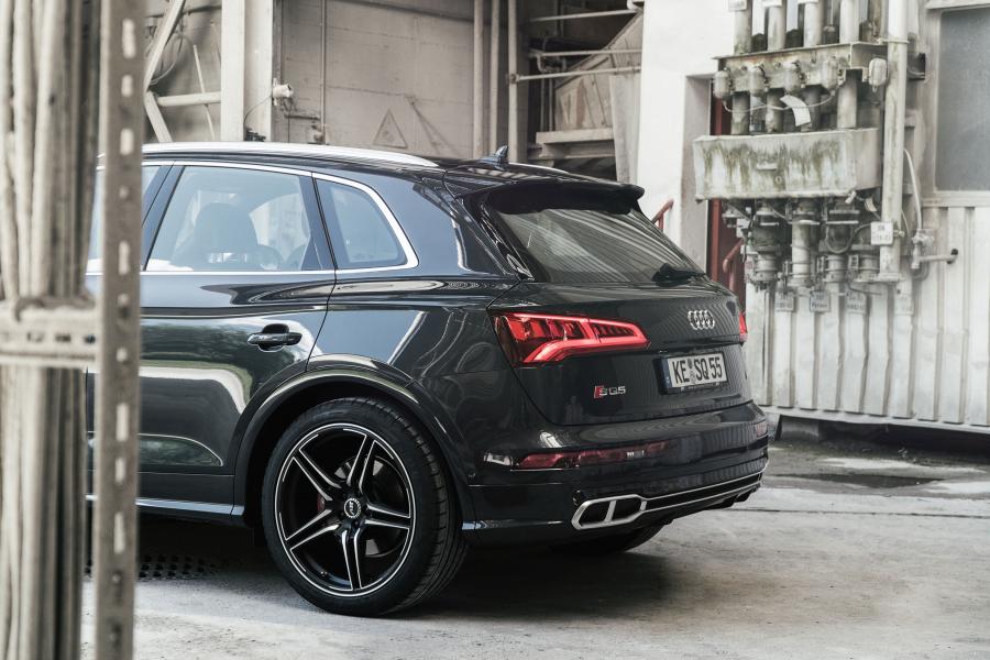 Детали интерьера Audi SQ5 by ABT 2017 года  (фото 3 из 6)